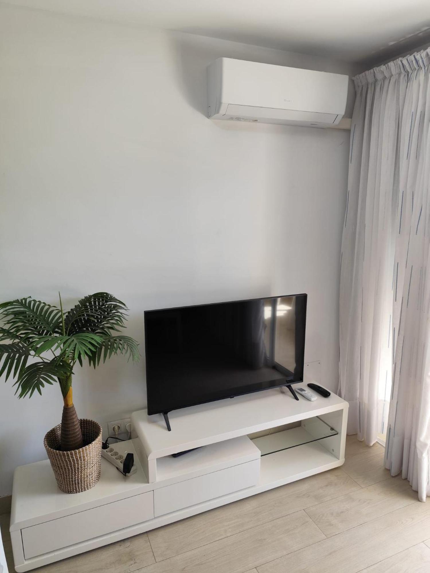 White And Quiet! Modern Apartment In San Agustin San Bartolomé Exterior foto